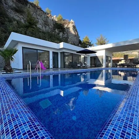 Vilara „luxus Mit Traumaussicht“ Kaş